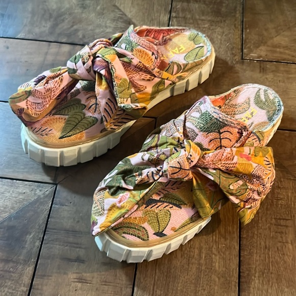 FARM Rio Shoes - Farm rio slides sneakers slip on Brazil art floral bow tie flats